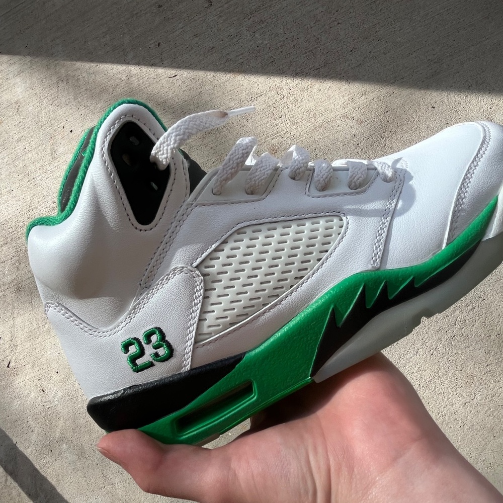 Jordan 5 Lucky green